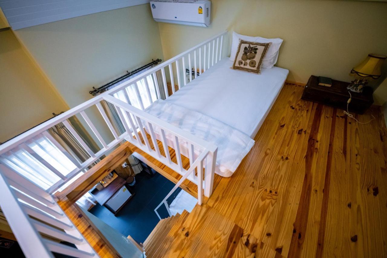 Baroque Boutique Resort Ranong Buitenkant foto